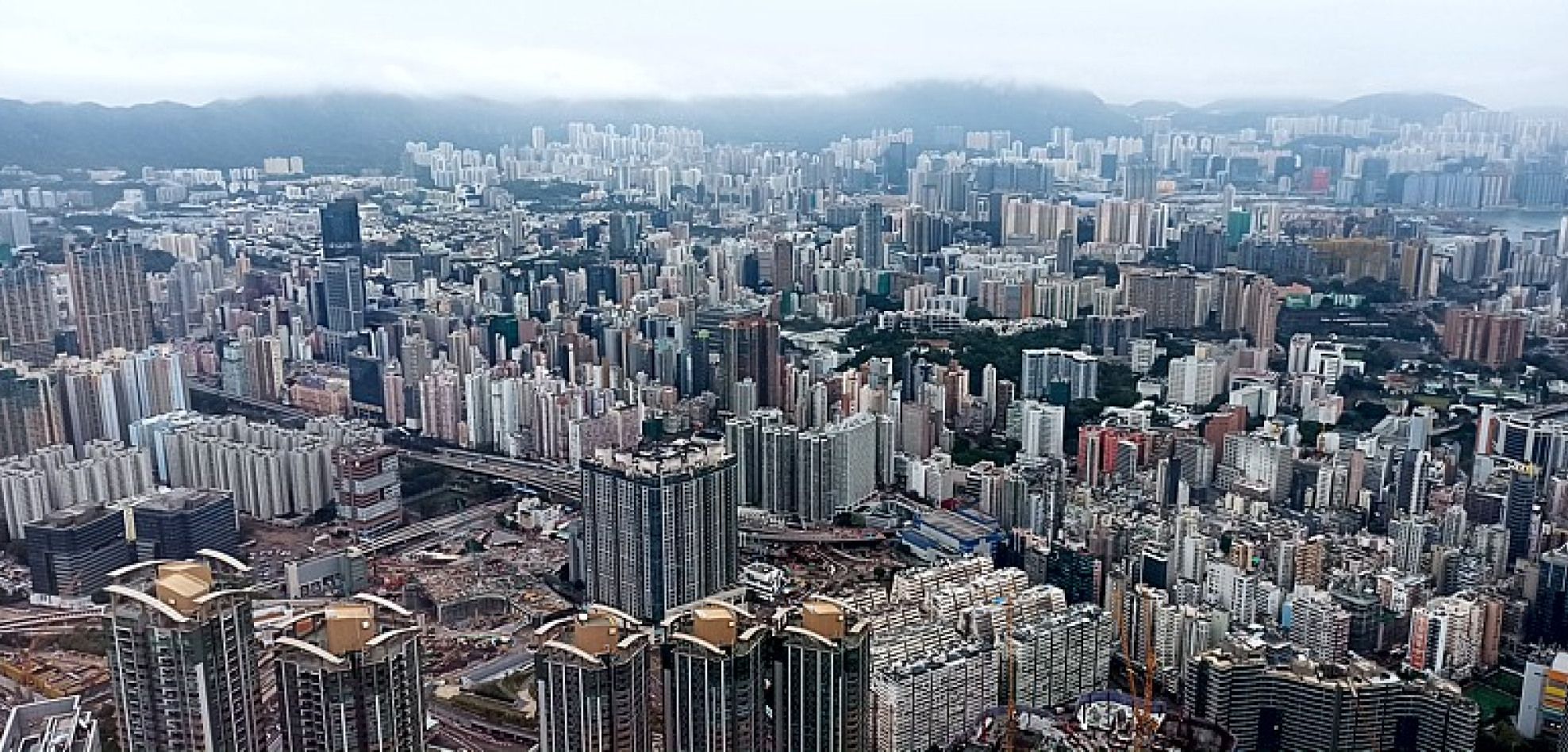 Michal Činčiala: Hongkong Four Trails Ultra Challenge: schody stokrát jinak a pokaždé stejně